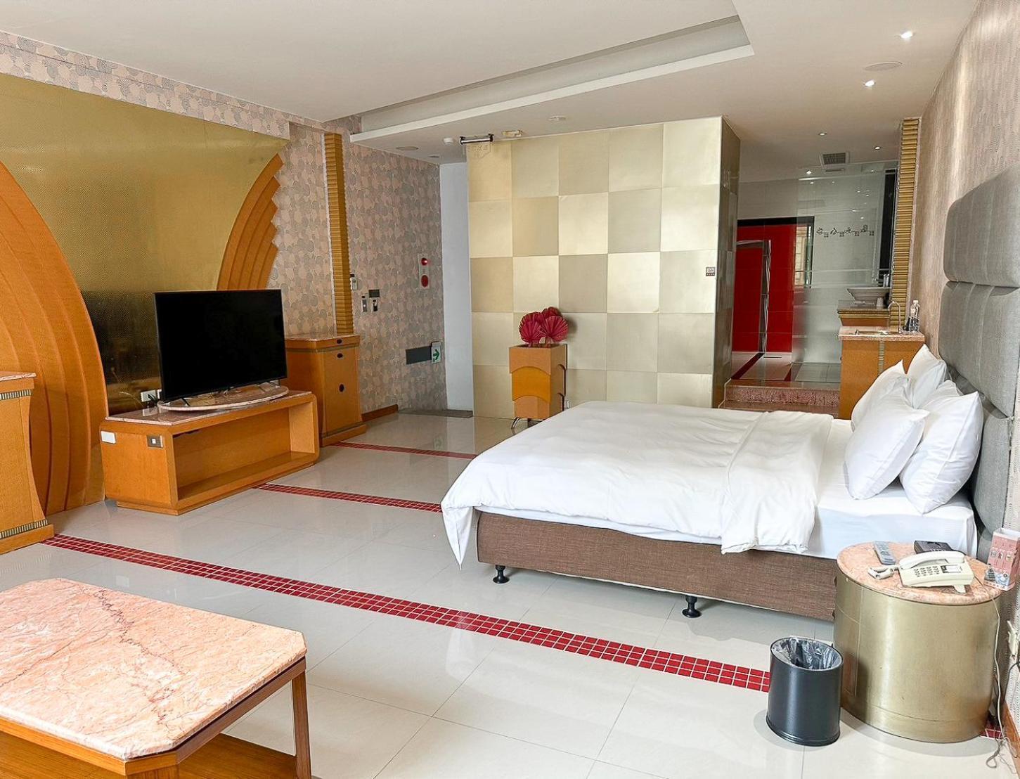 All-Ur Boutique Motel-Jhu Shan Branch Zhushan Exteriör bild