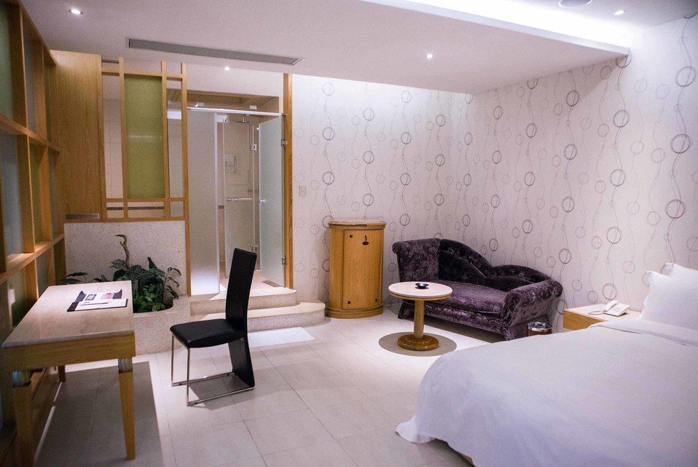 All-Ur Boutique Motel-Jhu Shan Branch Zhushan Exteriör bild